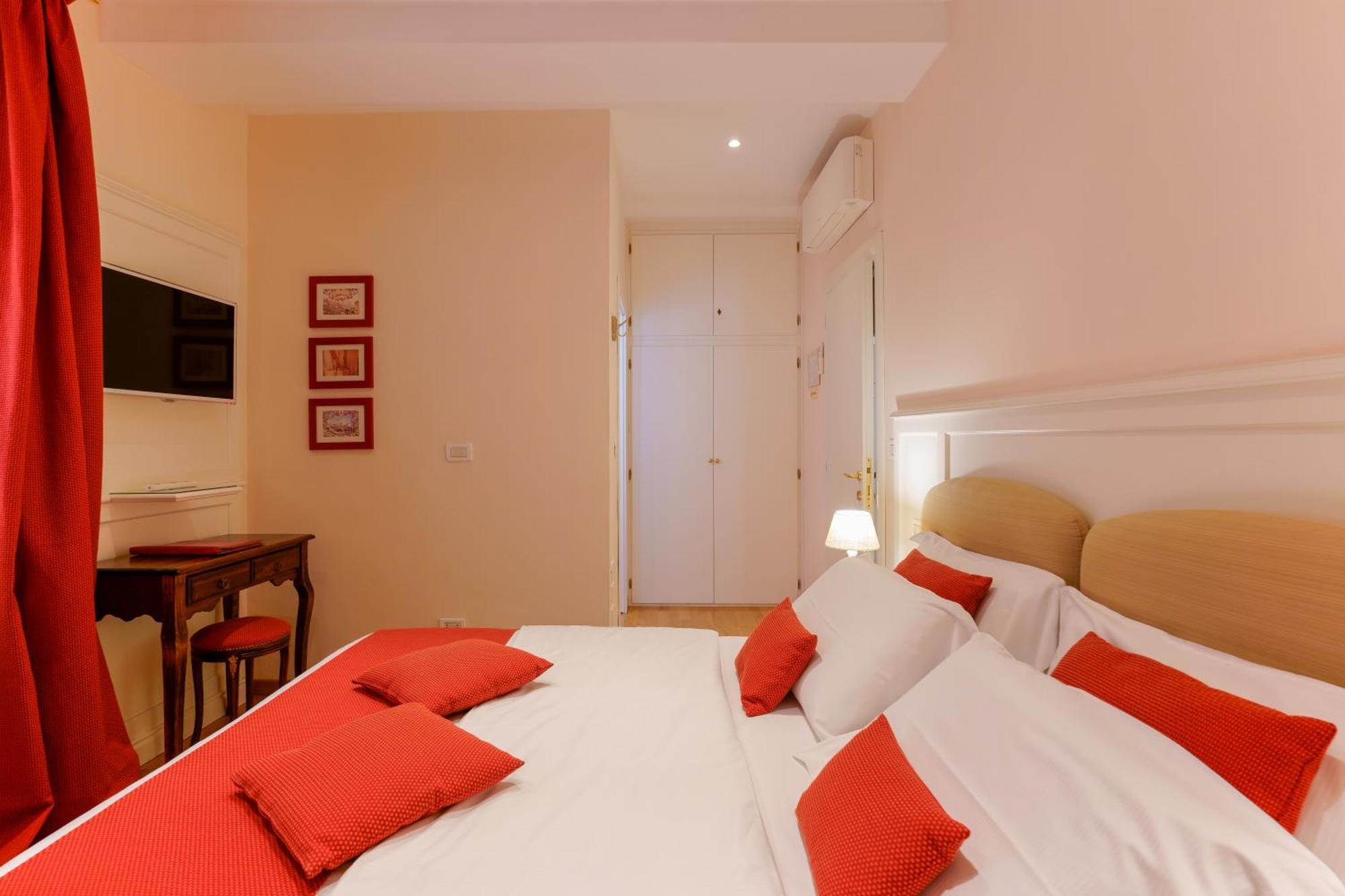 Casa Miramonte Hotel โบโลญญา ภายนอก รูปภาพ