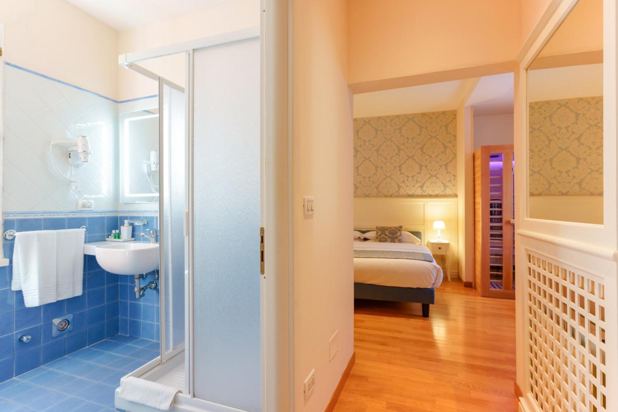Casa Miramonte Hotel โบโลญญา ภายนอก รูปภาพ