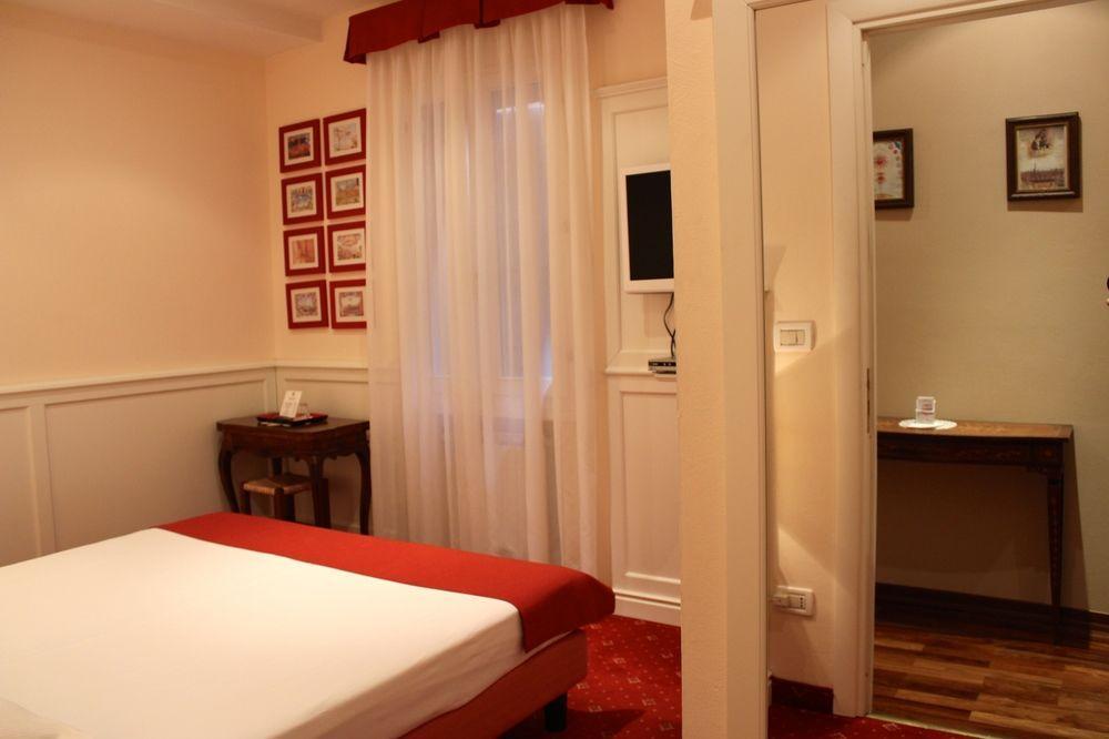 Casa Miramonte Hotel โบโลญญา ภายนอก รูปภาพ