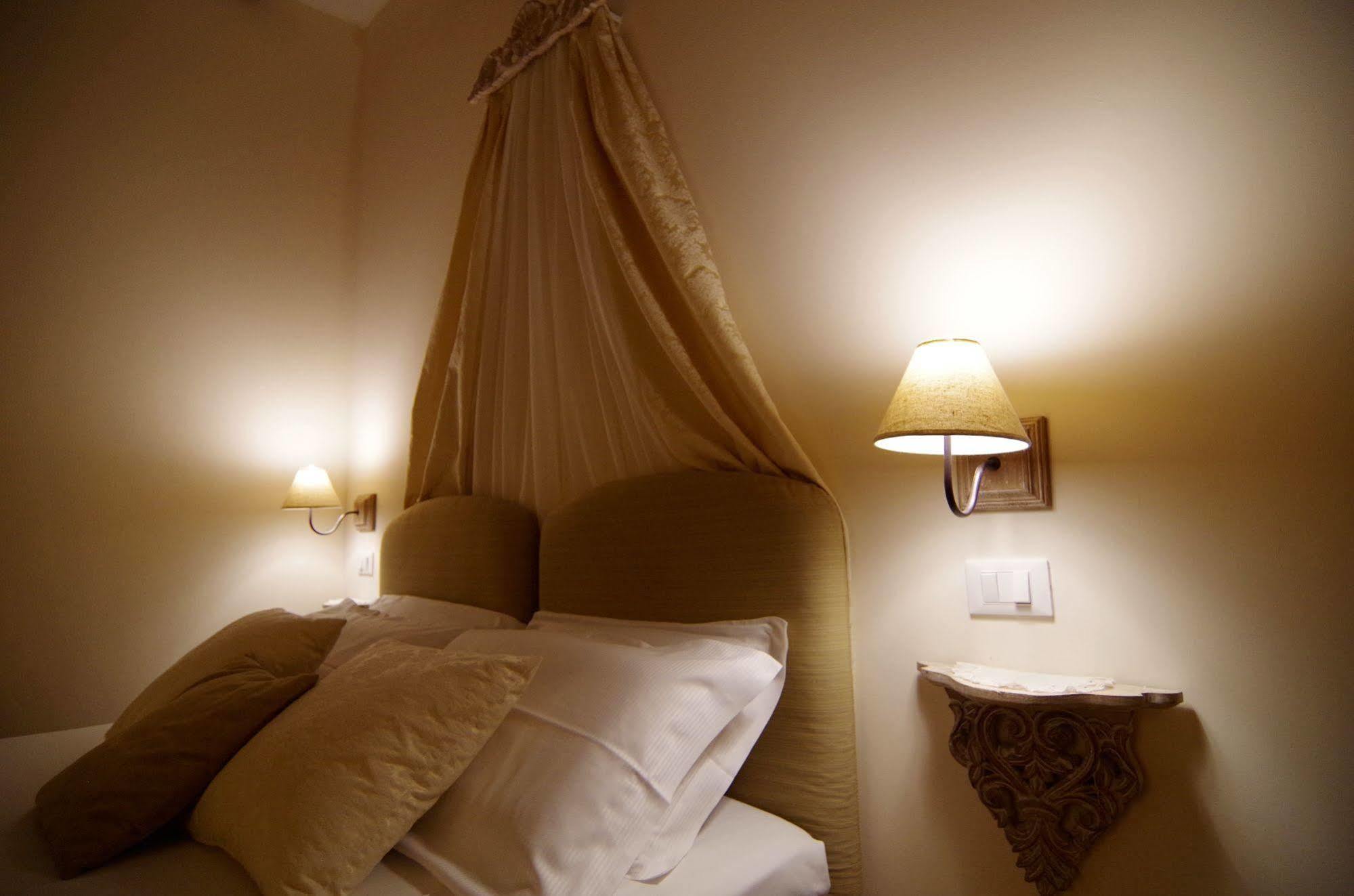 Casa Miramonte Hotel โบโลญญา ภายนอก รูปภาพ